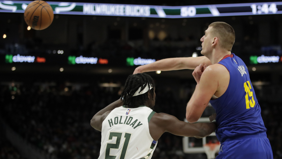 JOKIĆ I EKIPA BRILJIRALI PROTIV NBA ŠAMPIONA! Denver srušio Milvoki, Nikola ponovo zabeležio "dabl dabl" učinak!