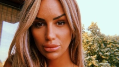 PUTOVANJE SE ISPLATILO, IZABRALA OVU VREDNU STVAR! Pobednica Zadruge se pohvalila luksuznim automobilom! (FOTO)