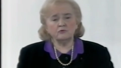 MIRU ALEČKOVIĆ JE HAPSIO GESTAPO Iz zatvora izvukla Desanka Maksimović, pila je pretučena na mrtvo ime!