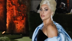 ONA JE STVARNO MRZI! Zbog snimka susreta Lejdi Gage i Kejtlin Džener društvene mreže gore! (VIDEO)