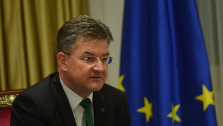 LAJČAK OD SUTRA U TRODNEVNOJ POSETI BEOGRADU Planiran sastanak sa Vučićem