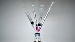 VAKCINISAO SE UMESTO DRUGIH Slovenac osuđen na 10 meseci zatvora