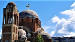 PRAVOSLAVNI HRAM U PRIŠTINI TRN U OKU ALBANCIMA Traže način da ga proglase nelegalnim