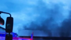 POŽAR U NOVOM SADU Gori auto kuća