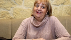 NIKADA JE NE BISTE PREPOZNALI Pogledajte kako je Vjerica Radeta izgledala pre 44 godine (FOTO)