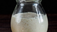 OD NJEGA ŽENSKE GRUDI RASTU KAO LUDE Čudotvorni napitak od koga mršavite, a kosa i koža se podmlađuju, evo kako se koristi