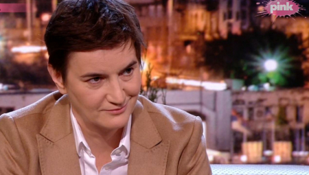 OTIŠLA SAM U CRNU GORU NA POLA SATA Premijerka Brnabić o ludostima iz tinejdžerskih dana: Nestalo mi je novca, nisam mogla da se vratim