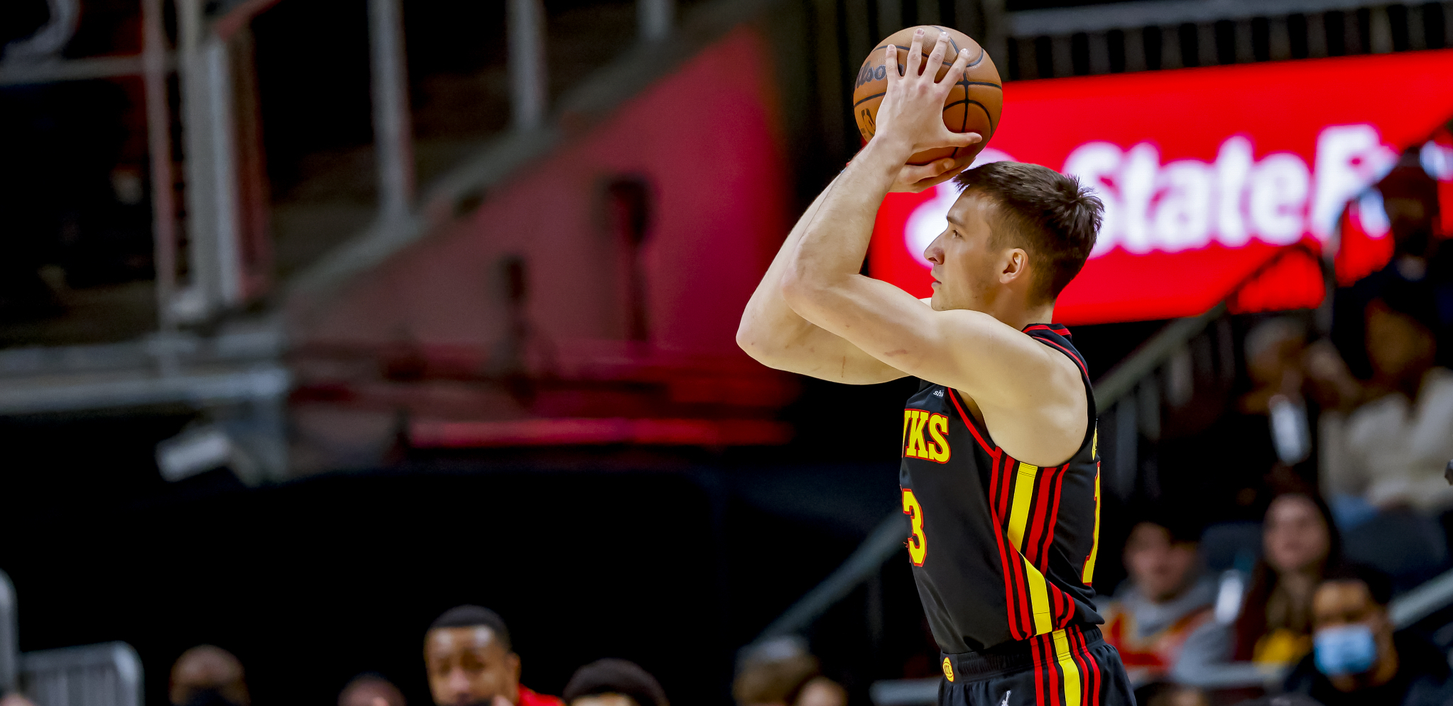 BOGDANOVIĆ ZAGOLICAO MAŠTU NAVIJAČA Srpski košarkaš želi da se vrati u Evropu