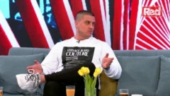 ŽENE U TRANSU! David Dragojević otišao u Afriku, pa pokazao kakvo telo ima (FOTO)