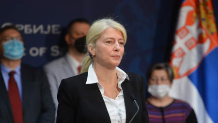 MINISTARKA RAZBUCALA BOŠKA "GENETIČARA" Begović: Autori da nam objasne šta je čisti srpski genom