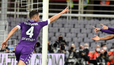 MILENKOVIĆ I VLAHOVIĆ PONOVO ZAJEDNO? Srbin na listi želja Juventusa