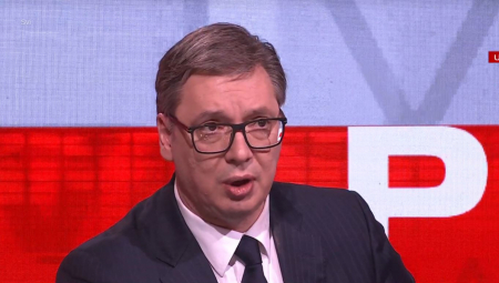 VUČIĆ ODGOVORIO LICEMERNOJ OPOZICIJI "Pozivaju na pozitivnu kampanju, a onda me najstrašnije izvređaju"