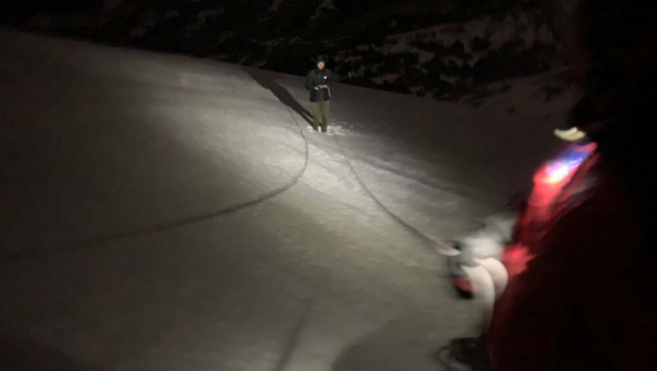 USPEŠNO OKONČANA DRAMA NA STAROJ PLANINI Gorska služba spasavanja izvukla dvojicu planinara iz ledene zamke (FOTO)