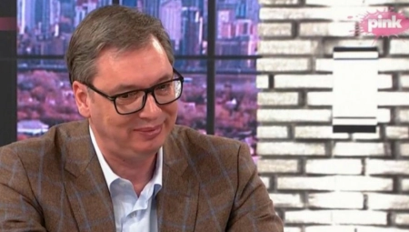 MNOGO SAM ŽELEO DA POSTANEM SPORTSKI KOMENTATOR Predsednik otkrio detalj iz mladosti: Strašno sam nervirao oca jer sam ga ometao dok prati utakmice!