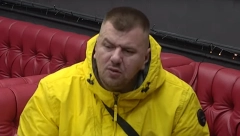 ZADRUGAR DUŽAN 70.000 EVRA! Janjuš javno zamolio da mu se oprosti dug!