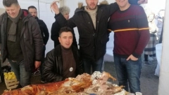 PREMIJERKA BRNABIĆ BEZ MILOSTI PREMA LAŽNIM EKOLOZIMA Nemojte da ovo pečenje vide Rokfeler i Viola, teško će razumeti taj domaći "zeleni" momenat!