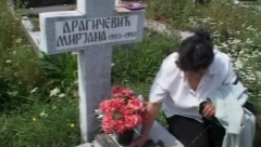 RADA JE GLEDALA KAKO JOJ MUDŽAHEDINI SILUJU ĆERKU OD DEVET GODINA Njeni krici su odzvanjali kućom, a onda su je ubili! (VIDEO)