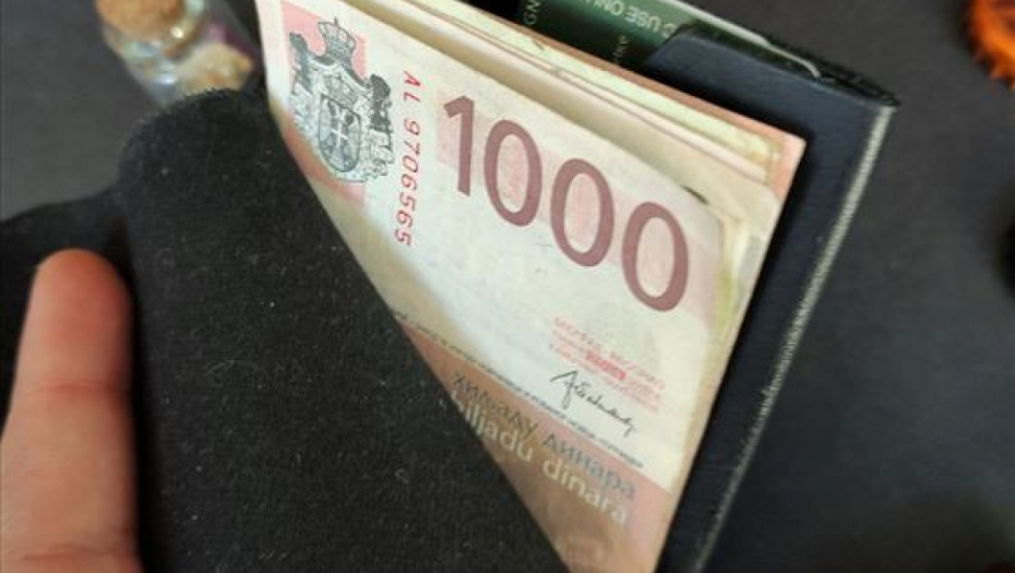 SRPSKO NARODNO VEROVANJE Kako da se novac odomaći u kući