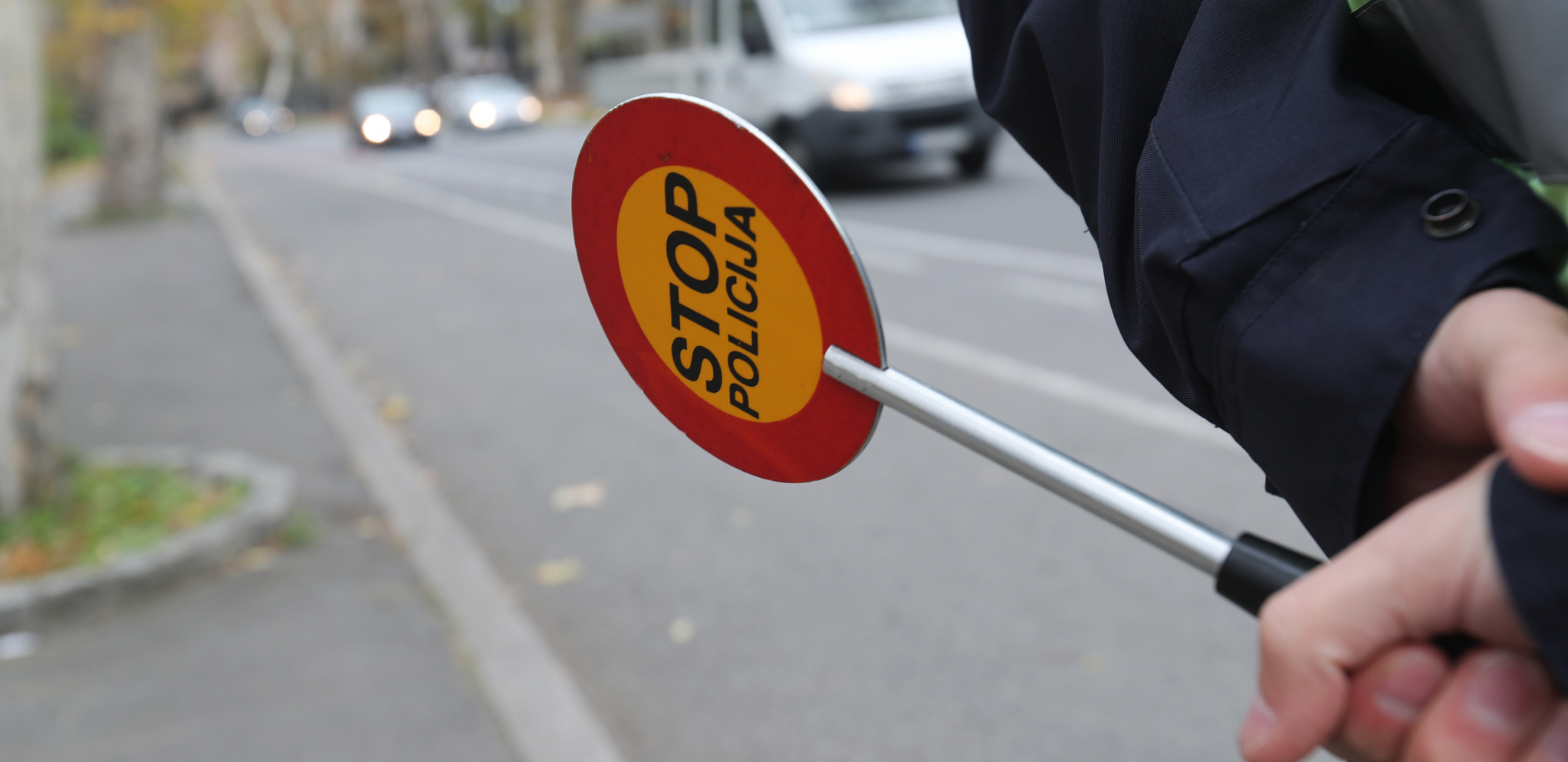 POTPUNO PIJANA ZA VOLANOM! Žena u Subotici vozila sa 3,27 promila alkohola, evo koja kazna koja joj sledi!