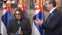DŽONI DEP ODLIKOVAN ZA DAN DRŽAVNOSTI SRBIJE "Dragi predsedniče Vučić, ovo je izuzetna čast za mene"