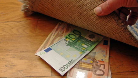 STRUČNJACI PREPORUČUJU Radite ove 3 stvari i uvek će dolaziti novac u vašu kuću