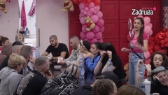 ONA JE TAKAV PROFIL DEVOJKE! Mima morala da bira između ljubavi i flerta, pa je Gruja žestoko spustio!