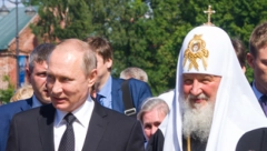 ŠTA JE SNAGA VLADIMIRA PUTINA Rusiji pripada univerzalna misija, verujem u nju i verujem u PRAVOSLAVLJE