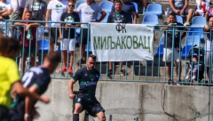 RADNIČKA KLASA PONOVO U AKCIJI Budite humani i prvi poslušajte himnu najvećeg hita srpskog fudbala