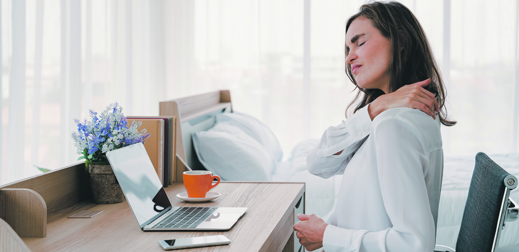 KALCIFIKATI U RAMENU U tetivama, ligamentima, zglobnim čaurama mogu nastati tvrde izrasline