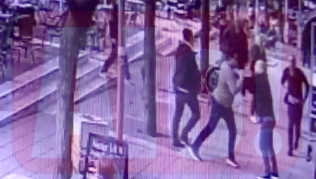 SNIMAK TUČE NA CVETNOM TRGU Policajci brutalno prebijaju kolegu