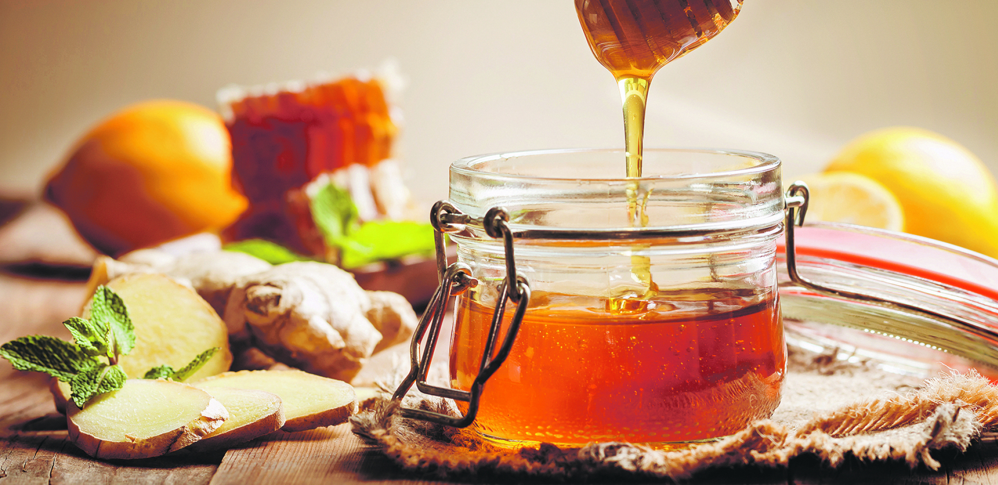 PREDSTAVLJAMO VAM ŠEST NAČINA Kako da proverite da li je med pravi ili veštački