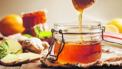 Istina ili ipak ne: Da li metalna kašika smanjuje lekovitost meda?