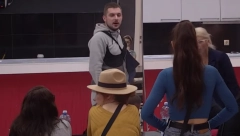 OGLASILA SE GRUJINA ŽENA! Poručila mu da ga čeka i da je tu za njega, a ljubavnici rekla samo jedno!