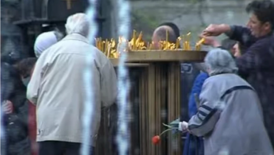 NA SAHRANAMA U SRBIJI OVAJ OBIČAJ JE VELIKI GREH Svi ga primenjuju, a ne znaju pozadinu svega