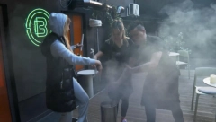 UČESNICE RIJALITIJA VRŠILE BIZARAN OBRED! Crne sveće i opelo za izgubljenu ljubav, a onda su zapalili ovo!