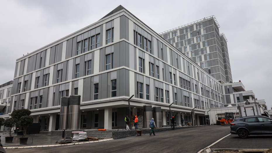 UNIVERZITETSKI KLINIČKI CENTAR SRBIJE Hronologija gradnje i rekonstrukcije jasna: Sadašnja vlast poklonila pravu pažnju realizaciji ovog važnog projekta (FOTO/VIDEO)
