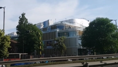 ADA MOL HITNO EVAKUISAN  Nastao pravi stampedo, ljudi su jurili na sve strane