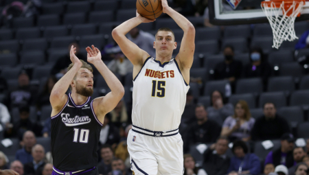 PIŠE SE ISTORIJA! Jokić blizu obaranja novog rekorda!