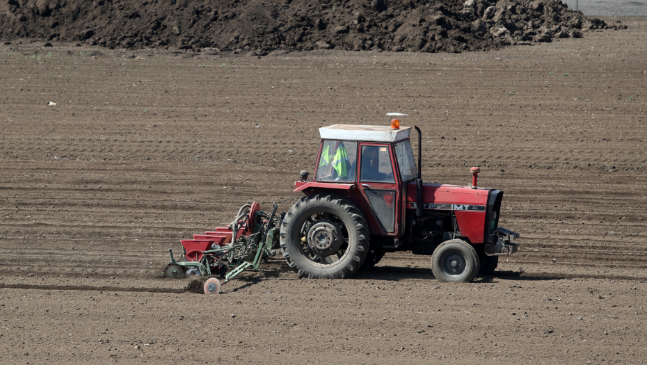 KONKURS OTVOREN DO 1. APRILA Poljoprivrednici, država ima dobre vesti za vas!