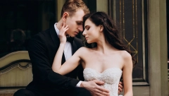 "MUŽ JE IMAO KONTROLU NAD NJIM": Mlada je na dan venčanja ponela i vibrator, a evo kako se to završilo!