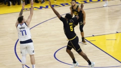 KRAJ ZA NESTVARNOG DONČIĆA Golden Stejt prvi finalista NBA lige