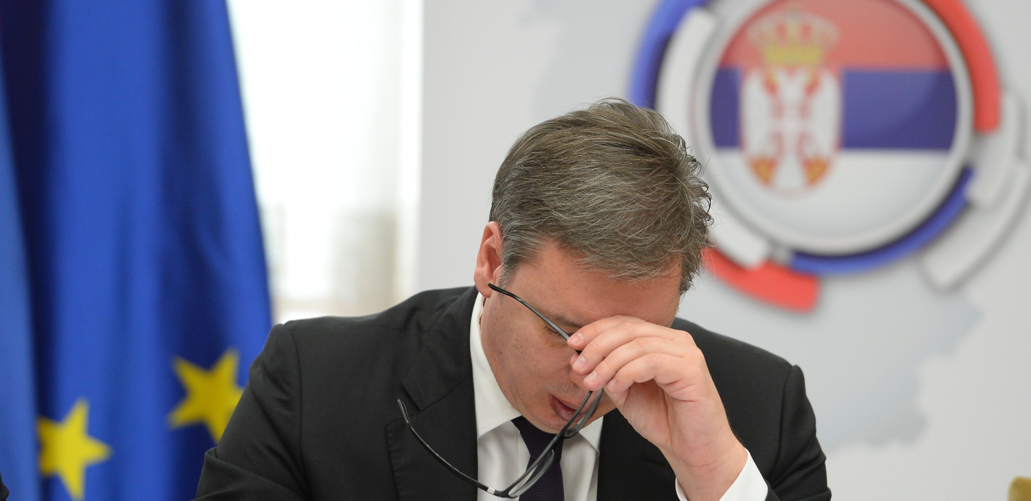 VUČIĆ BRANI STAV SRBIJE SVIM SILAMA Predsednik na vezi sa najvišim zvaničnicima Evrope i SAD