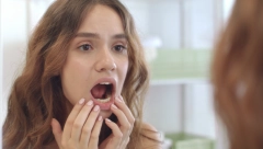 AKO IMATE OVAJ OSEĆAJ U USTIMA ODMAH KOD DOKTORA Naizgled bezazlena promena je prvi simptom ozbiljne bolesti