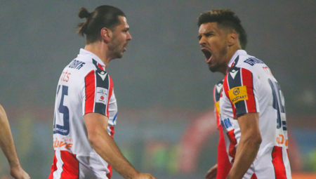 "DELIJE" MOGU U GLAZGOV! Zvezda se oglasila, evo kako do karata za utakmicu u Škotskoj!