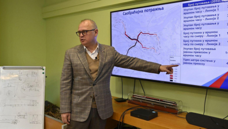 POSLOVI OKO GRADNJE METROA IDU PO PLANU Vesić: Oko 80 odsto površina za depo je u svojini grada