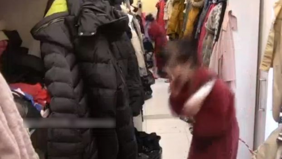 DENIZ DOŽIVELA NERVNI SLOM! Isplivao jeziv snimak zadrugarke u nikad gorem izdanju, užasni krici i bacanje po garderoberu izbezumili sve! (VIDEO)