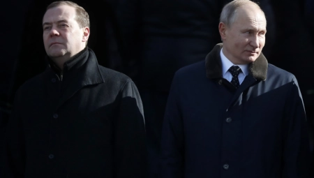 "PAZITE NA JEZIK, GOSPODO" Medvedev zapretio Francuskoj ratom?!
