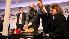 SRBIJA SE VRAĆA NA ŠAHOVSKU MAPU SVETA! Vanja Udovičić povukao prvi potez, startovao prestižni Gran-pri u Beogradu!