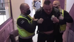 CAR IZLAZIO SA IMANJA! Isplivao snimak kako Filip napušta Zadrugu, a onda je otkrio šta je radio napolju! (VIDEO)