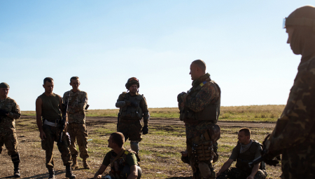 MASOVNA PREDAJA UKRAJINACA Ruski ministar odbrane u zoni sukoba